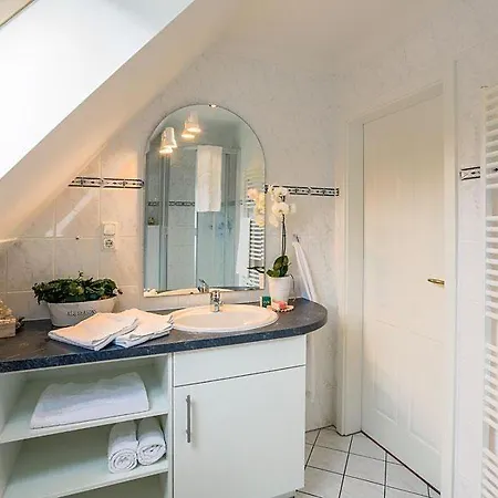 Haus-zingst-16a Casa de Férias Nienhagen (Mecklenburg-Vorpommern)