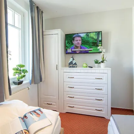 Haus-zingst-16a Nienhagen (Mecklenburg-Vorpommern)